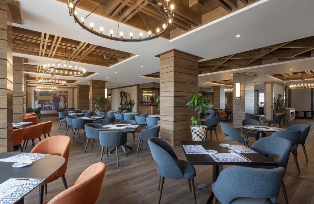 Ambassadori Goderdzi Hotel Zewnętrze zdjęcie